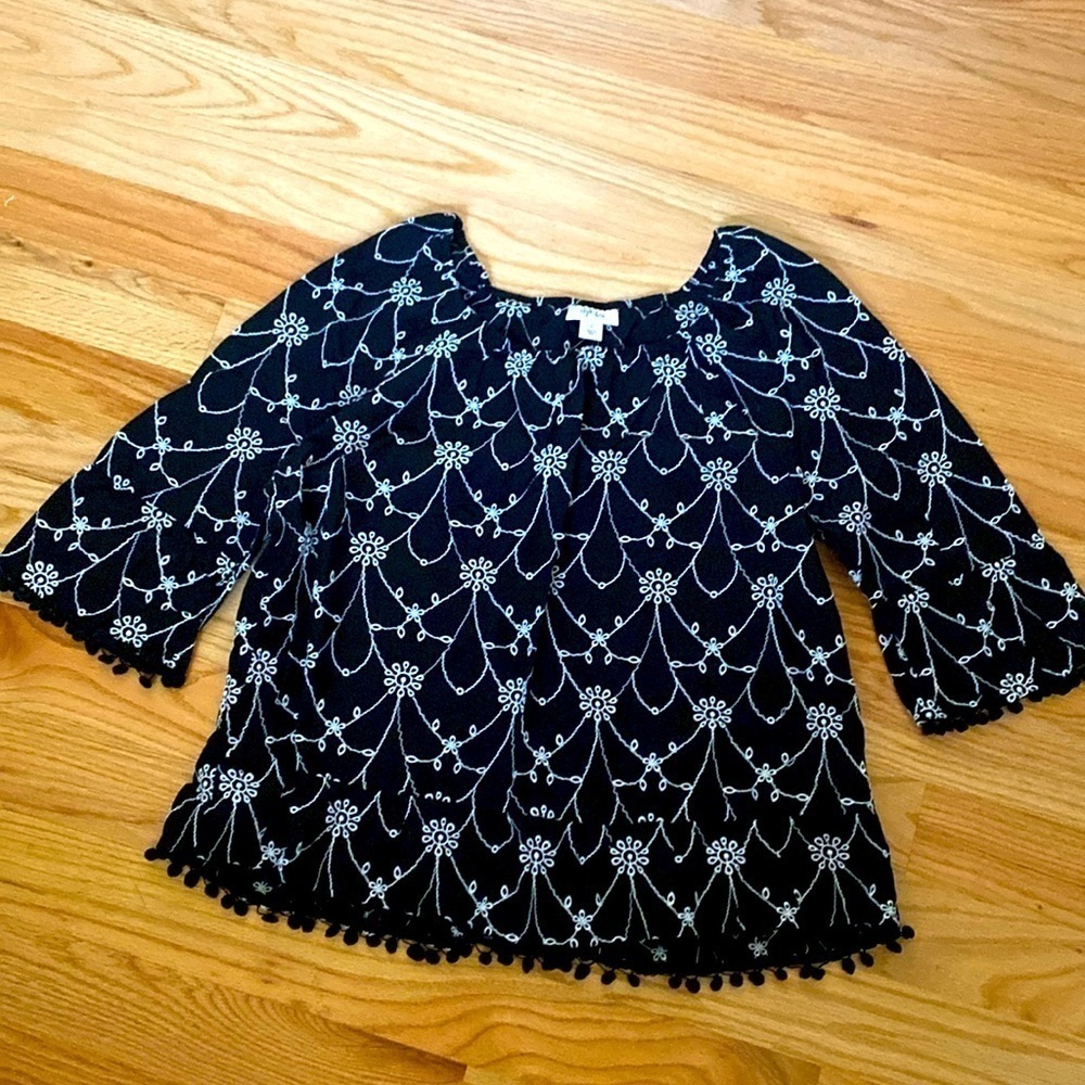 Style & Co Embroidered Blouse Women’s Pom Pom trim Boho cottage core Size L